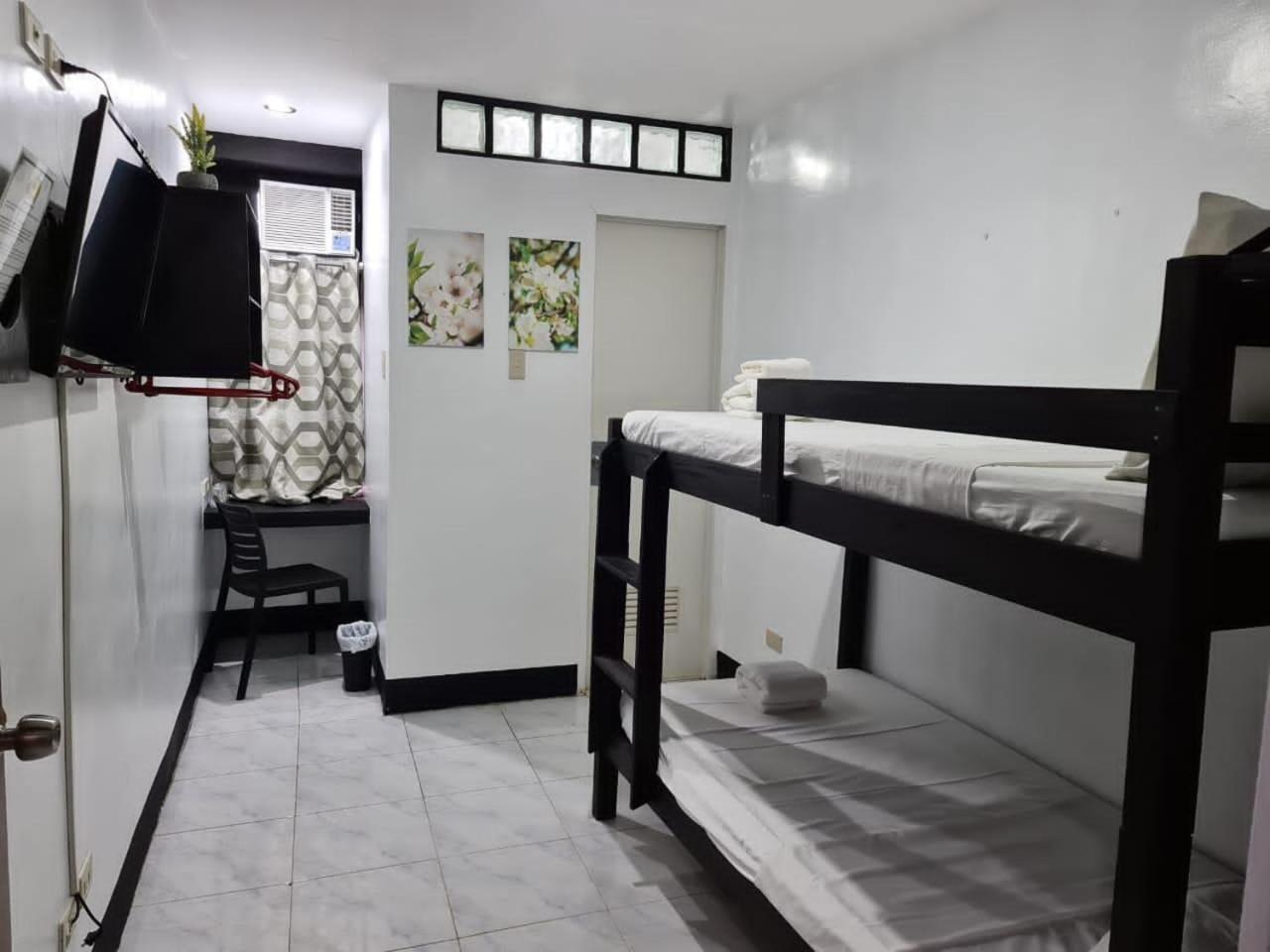 Fernando'S Hotel Sorsogon 객실 사진